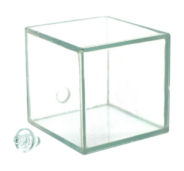 HOLLOW GLASS CUBE